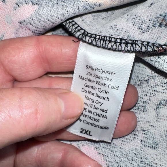 Lularoe 2xL black & purple vibrant floral thick knit Azure A-line skirt. NWT - Picture 3 of 5